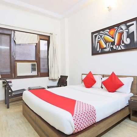 Vrindāvan Oyo 72519 Meera Bhawan酒店 外观 照片