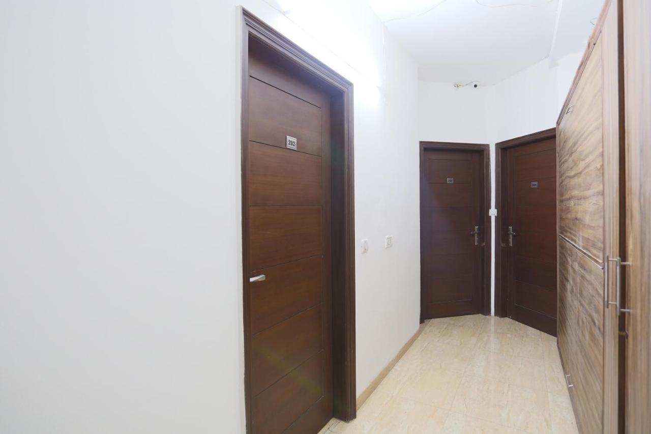 Vrindāvan Oyo 72519 Meera Bhawan酒店 外观 照片
