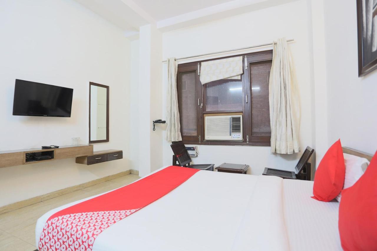 Vrindāvan Oyo 72519 Meera Bhawan酒店 外观 照片